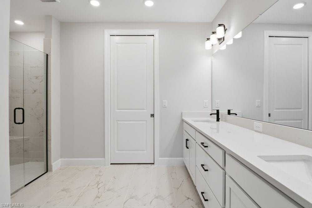 15323 Lucerna ST 102