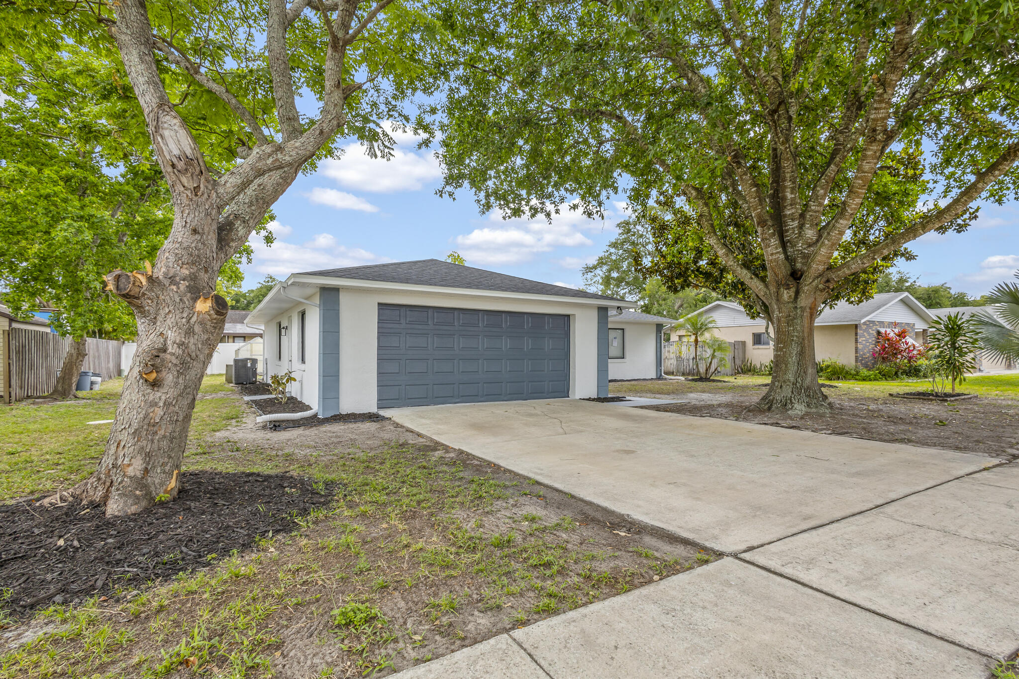 2013 Alexander Drive
