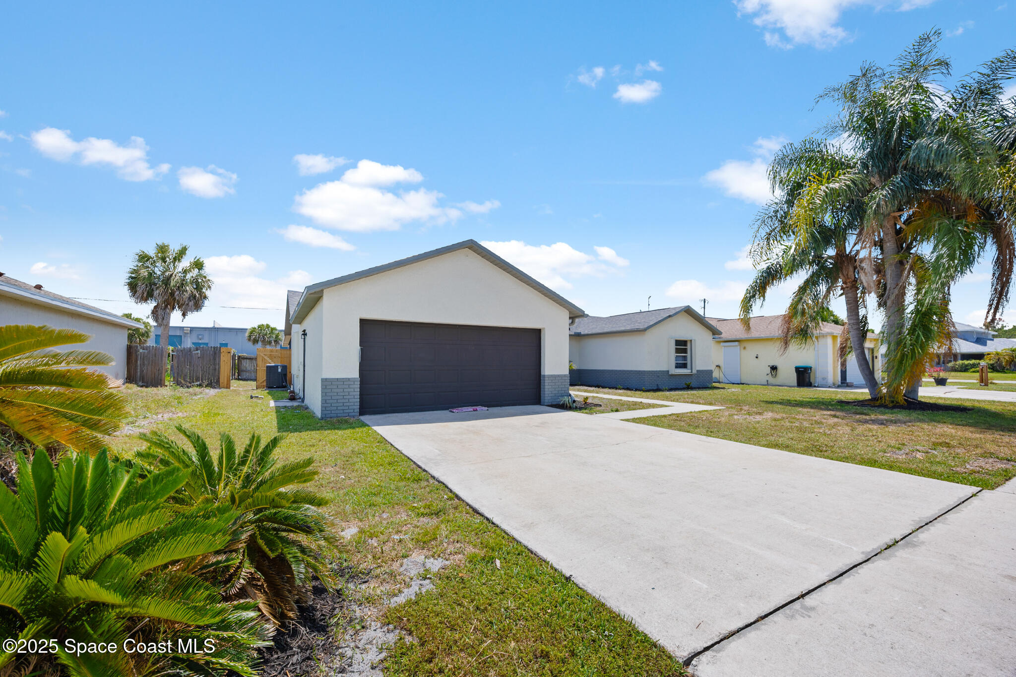 1239 Van Tassell Trail NE