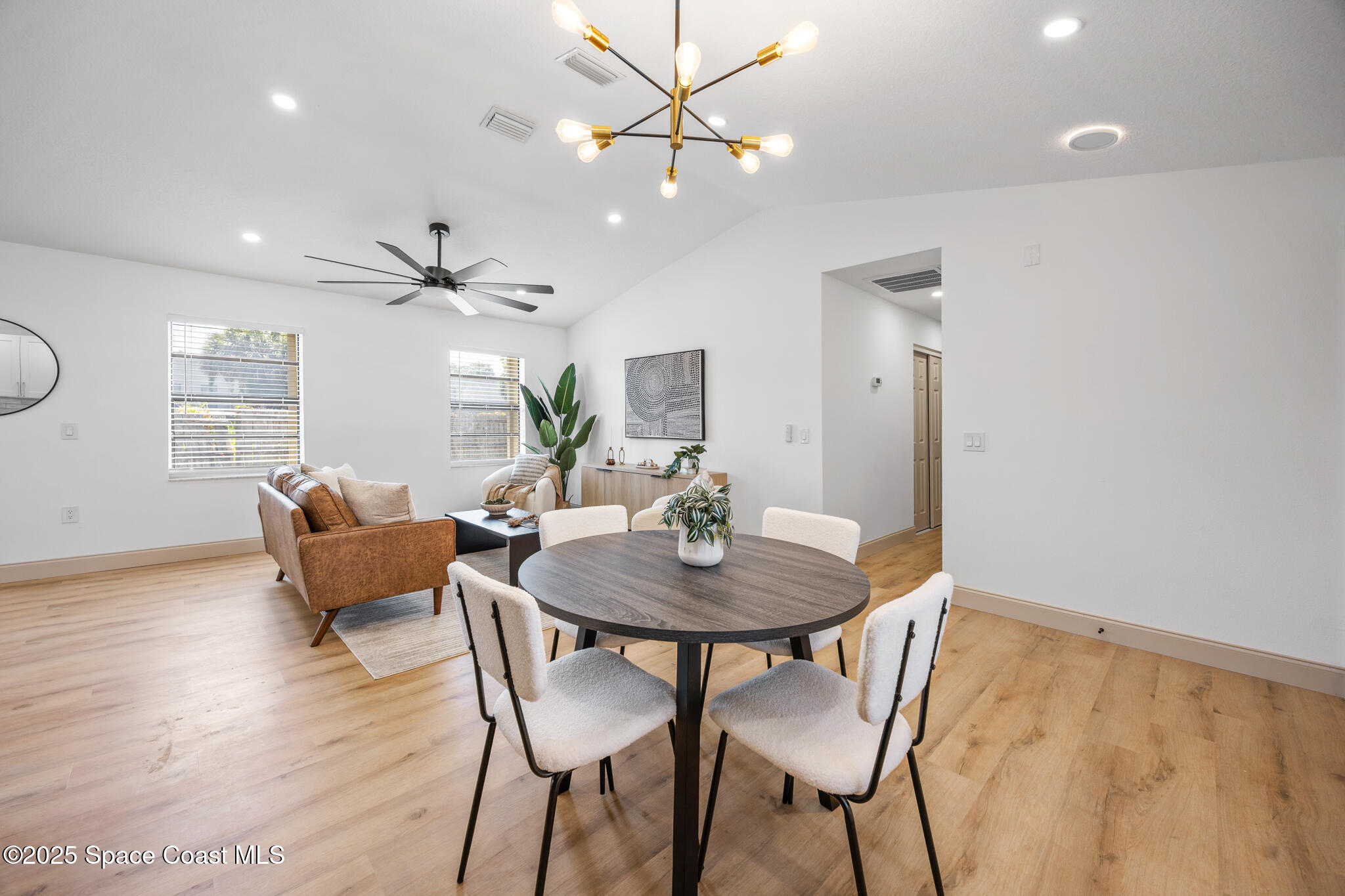 1239 Van Tassell Trail NE