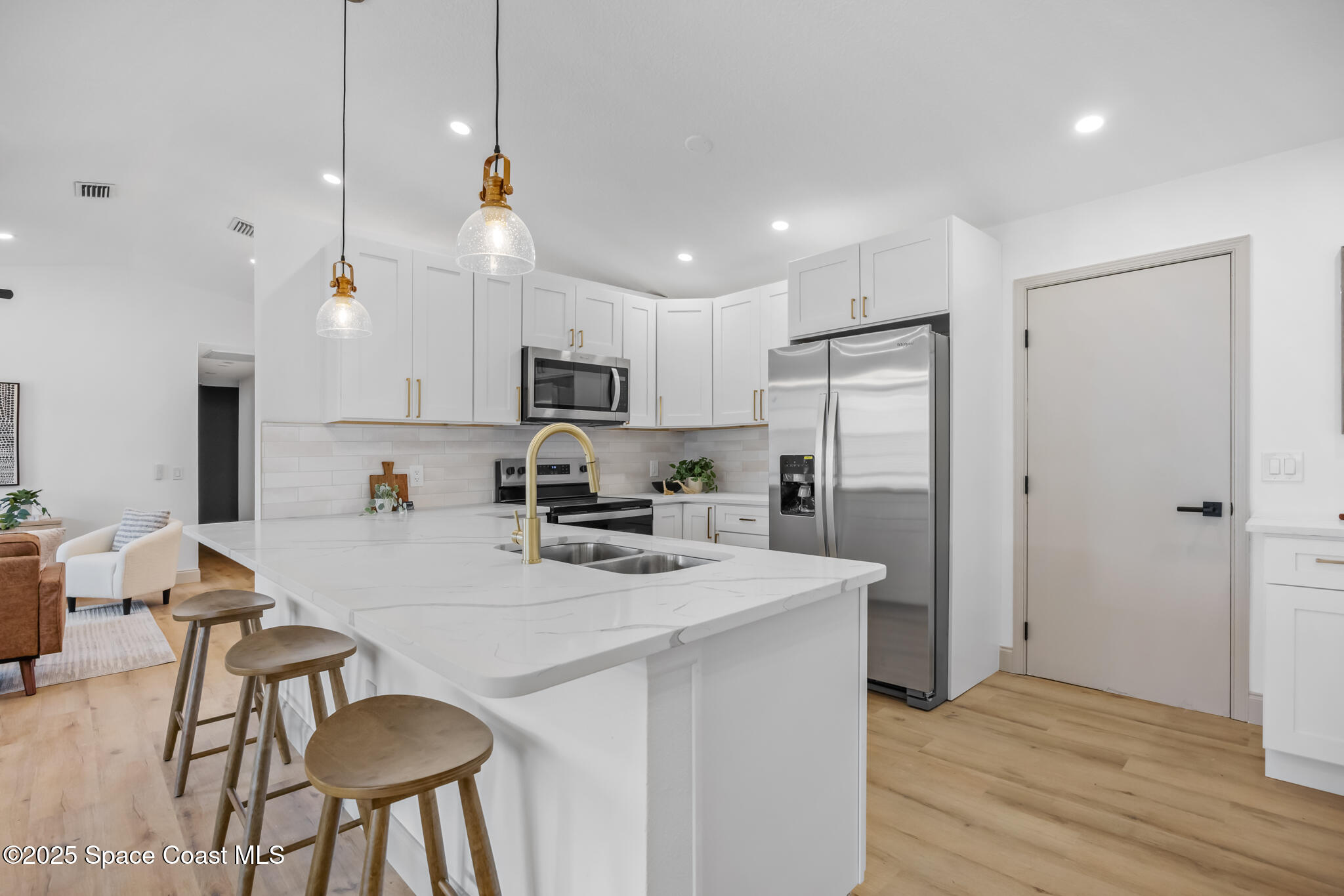 1239 Van Tassell Trail NE