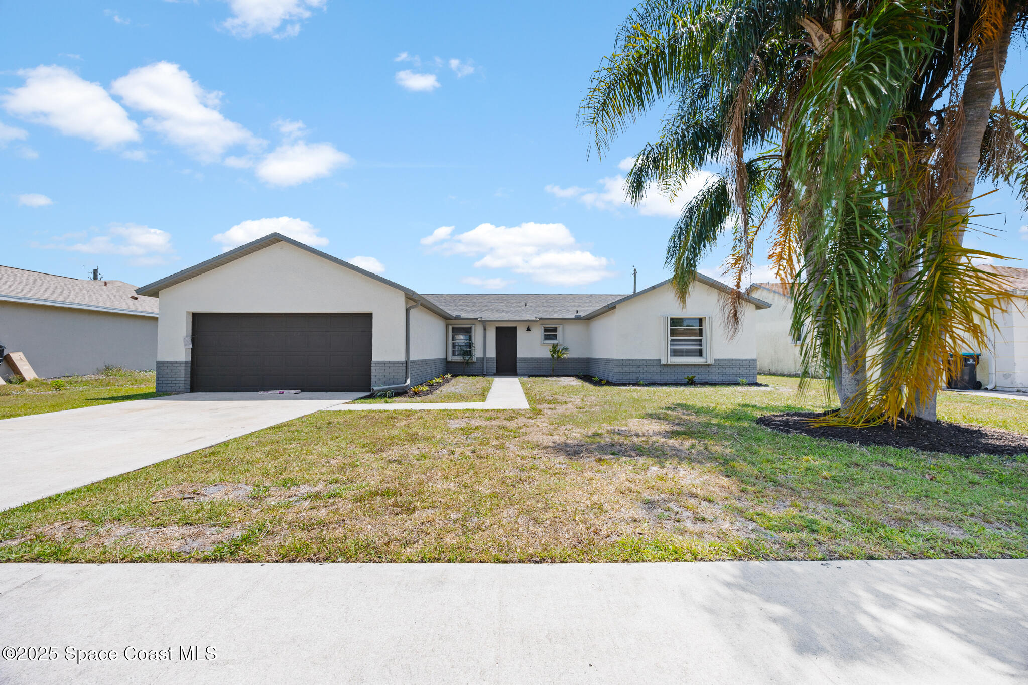 1239 Van Tassell Trail NE