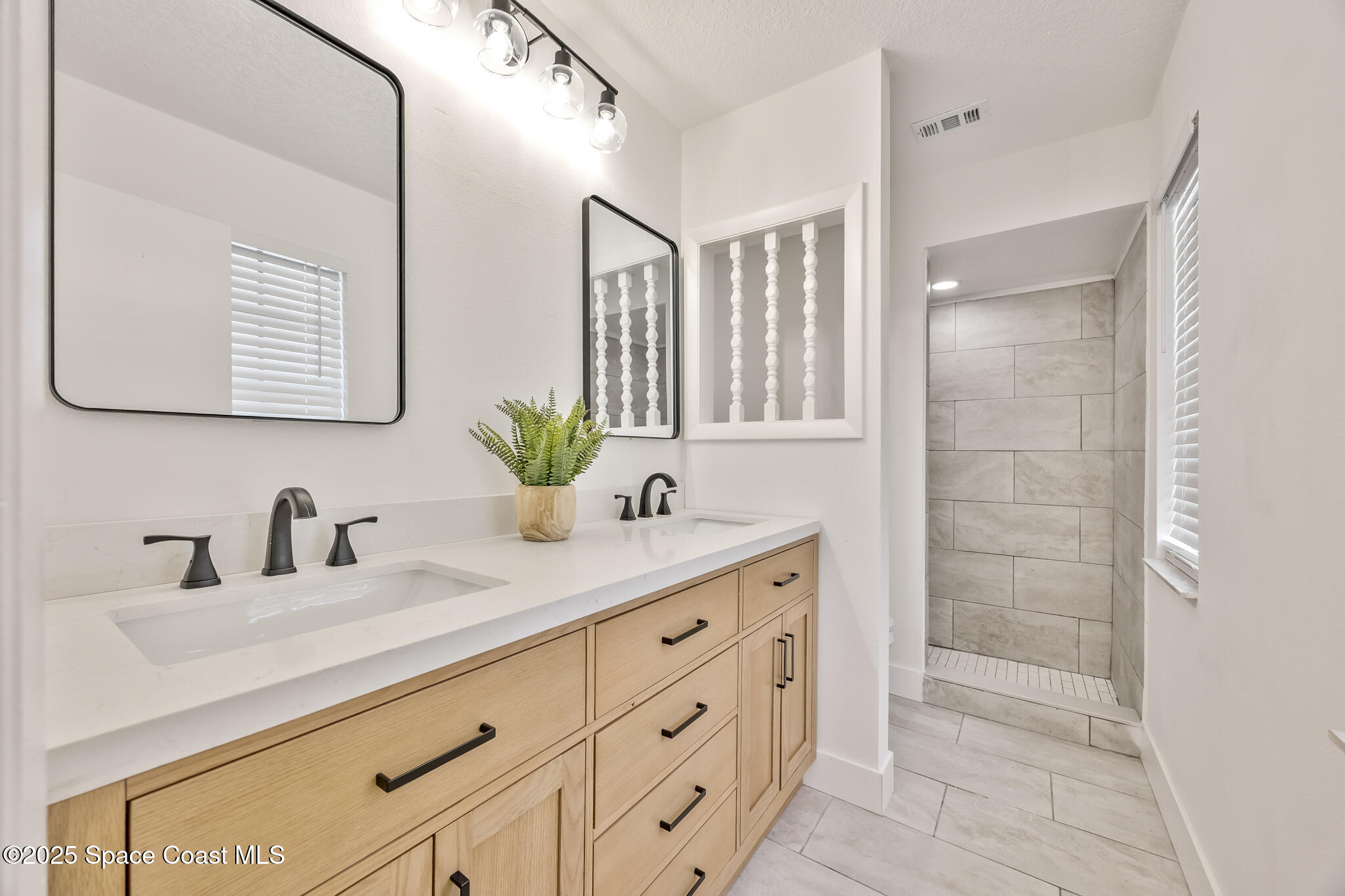 5079 Carrick Road
