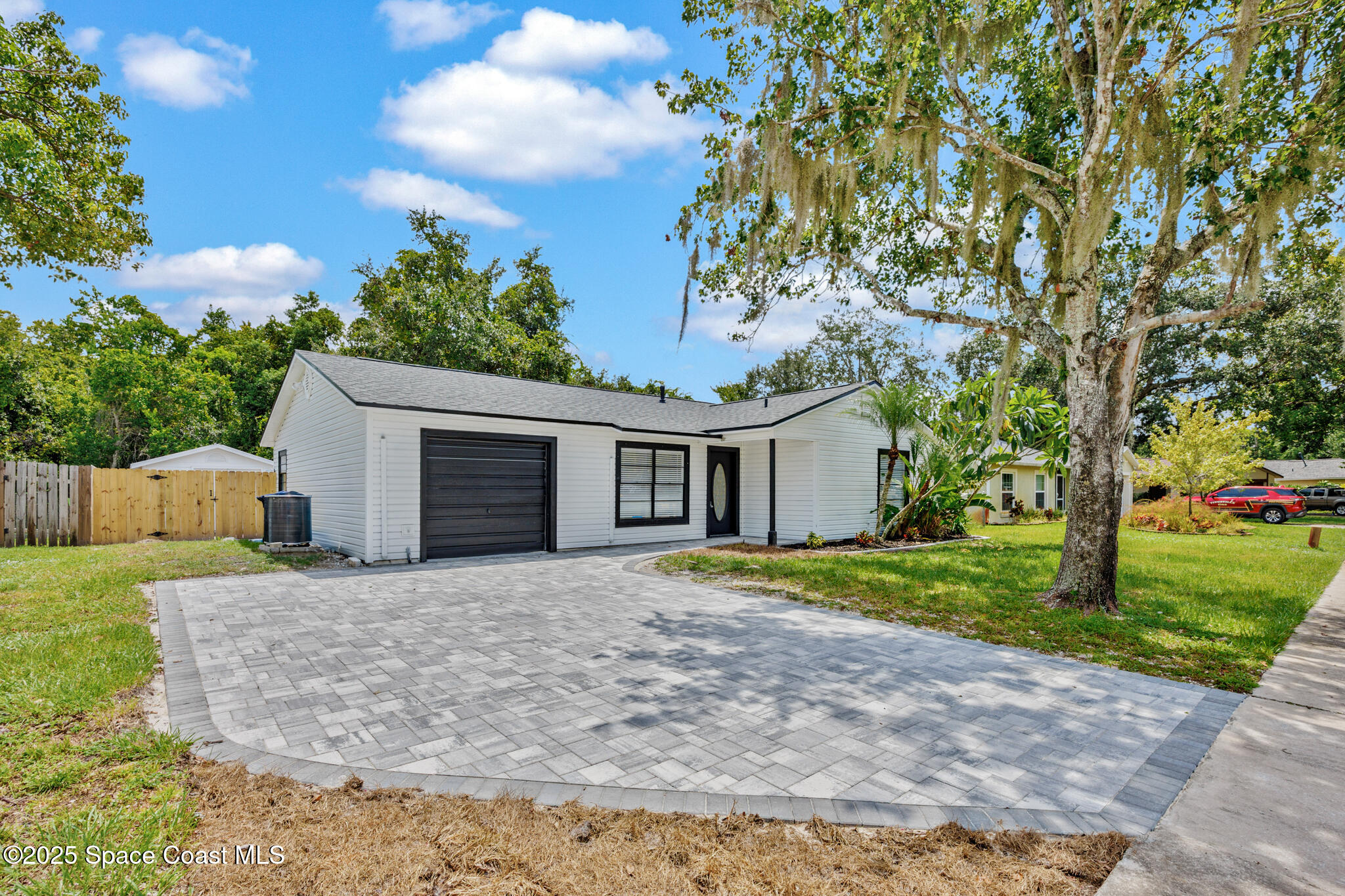 1665 Saratoga Drive