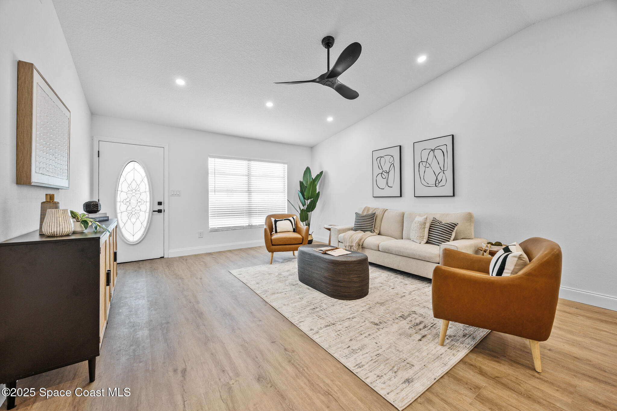 1665 Saratoga Drive