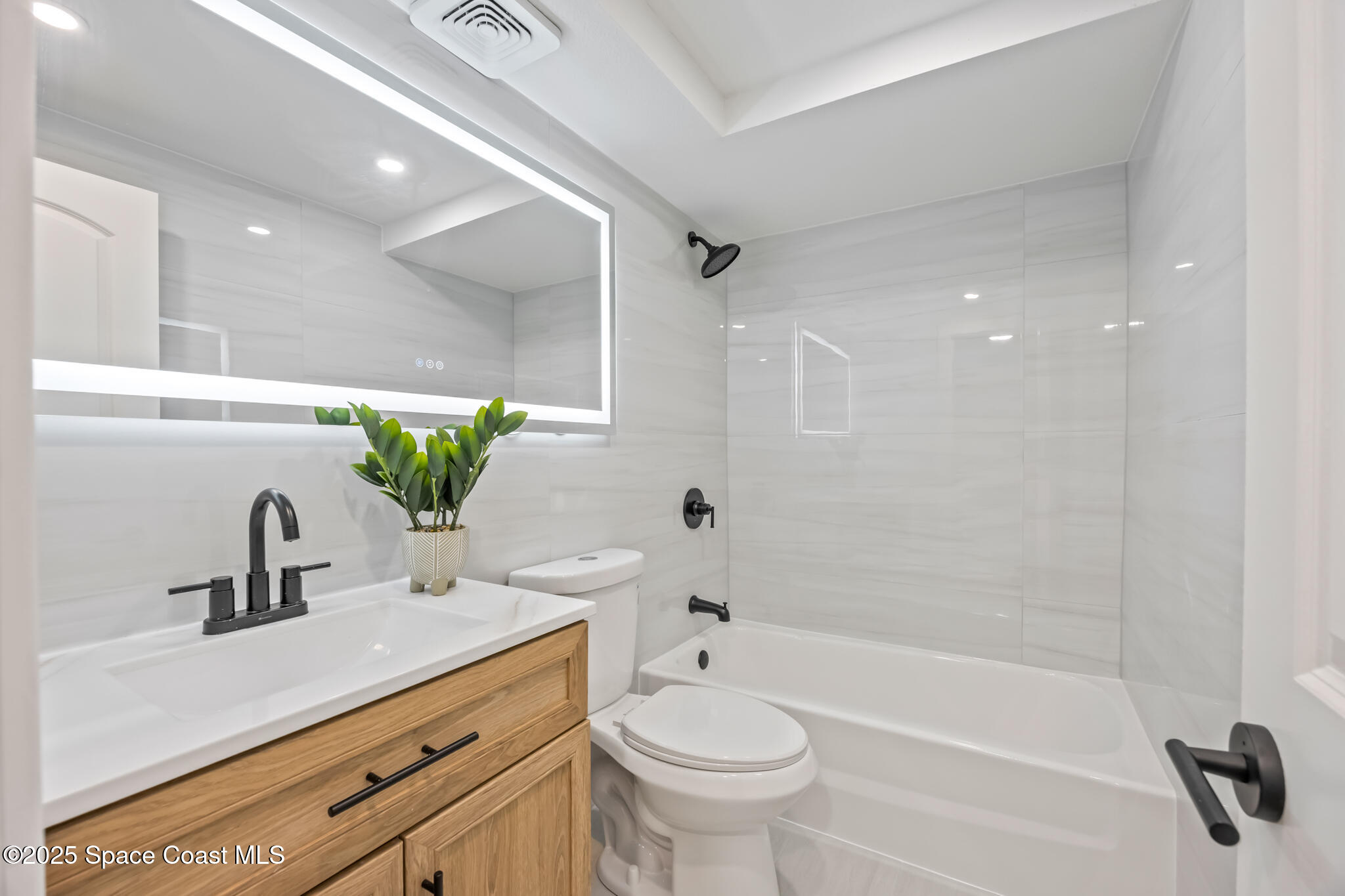 1305 S Atlantic Avenue S 450