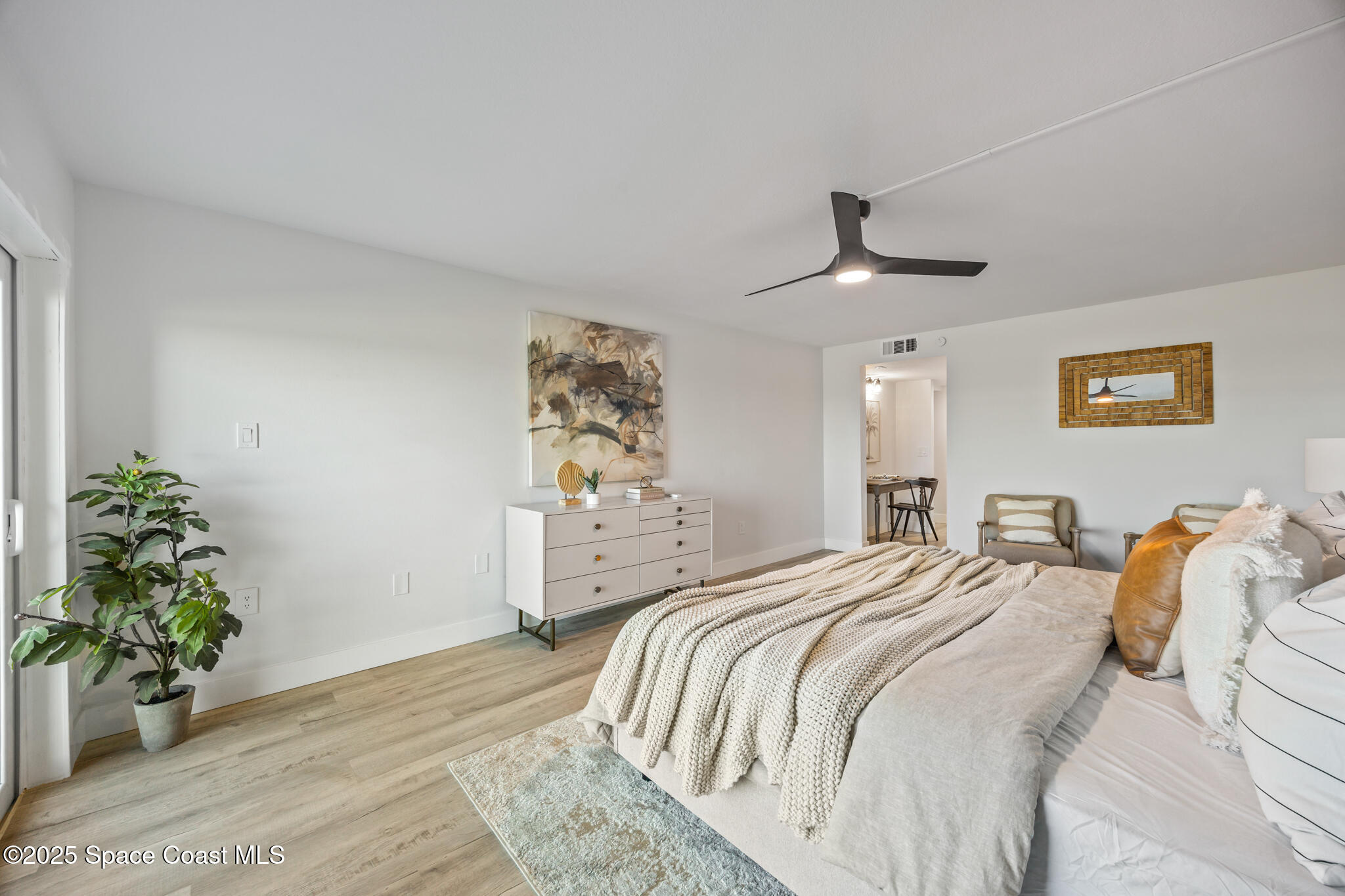 1305 S Atlantic Avenue S 450
