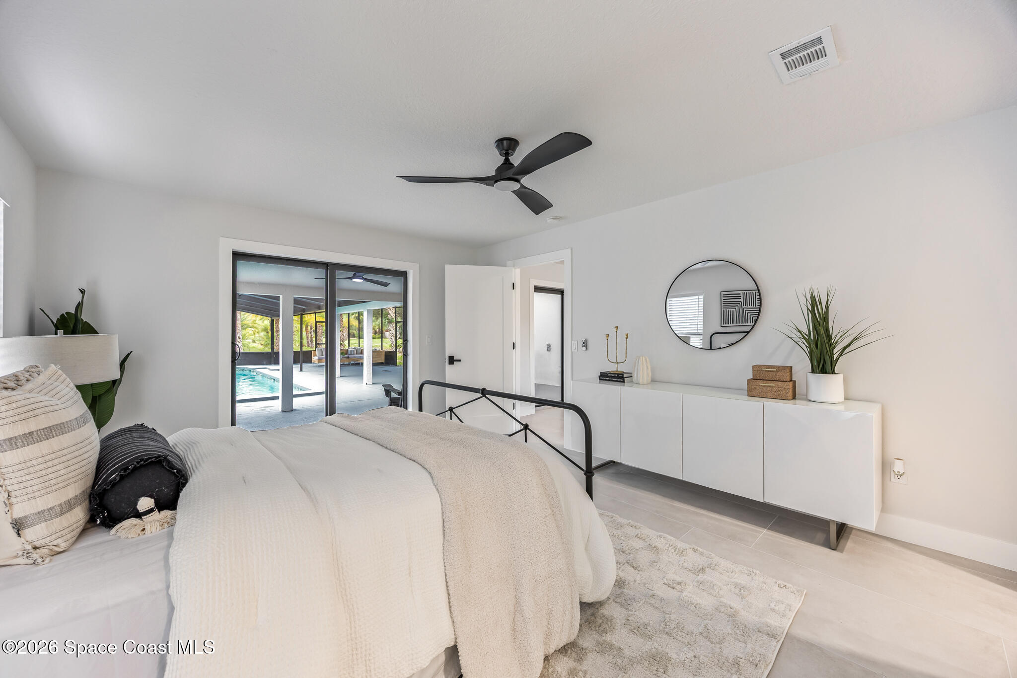 305 W Crisafulli Road
