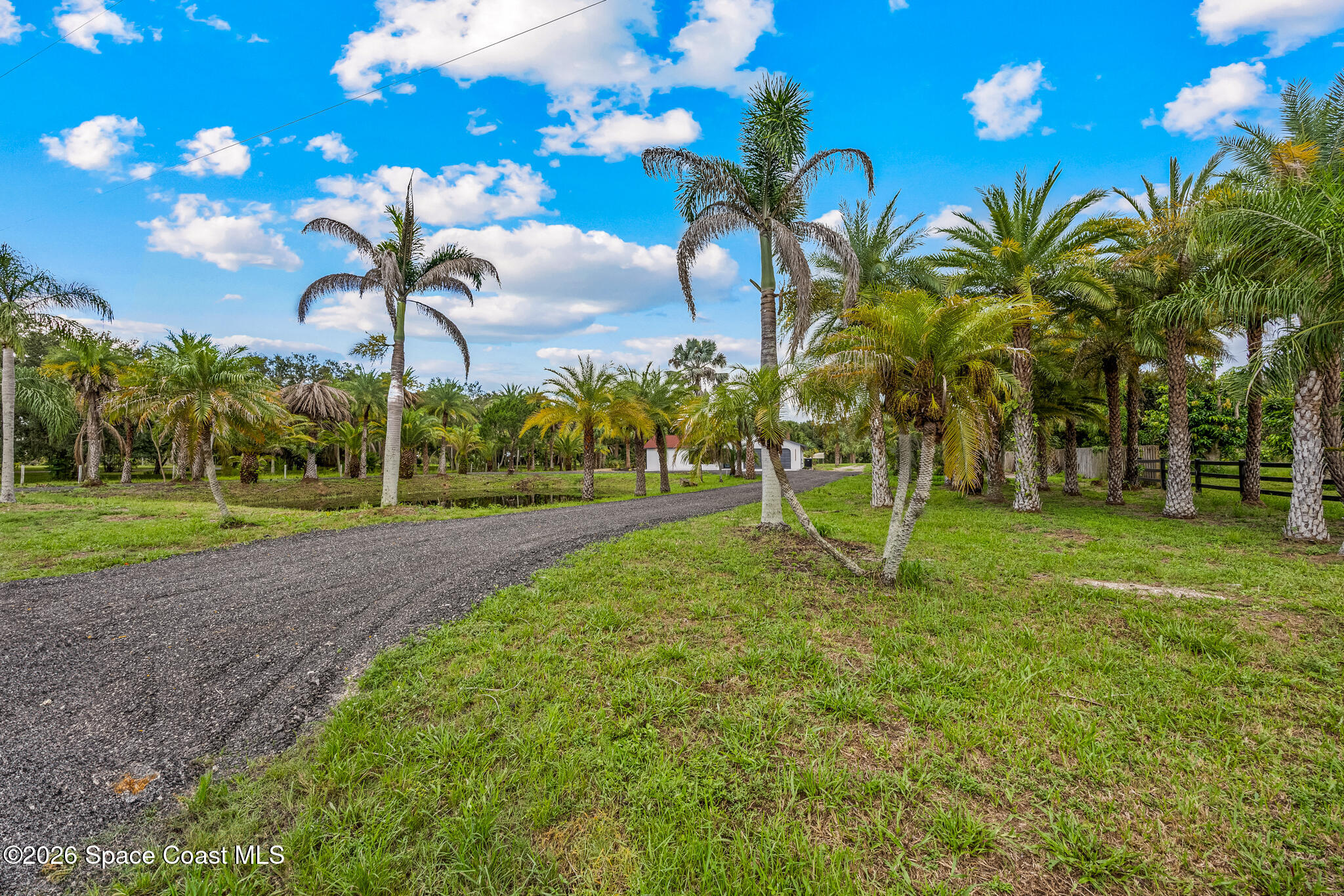 305 W Crisafulli Road