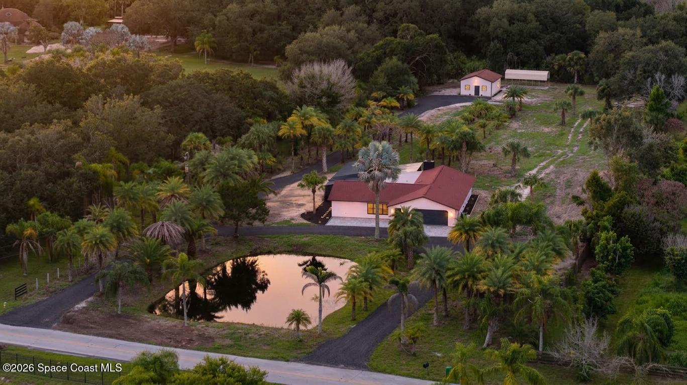 305 W Crisafulli Road