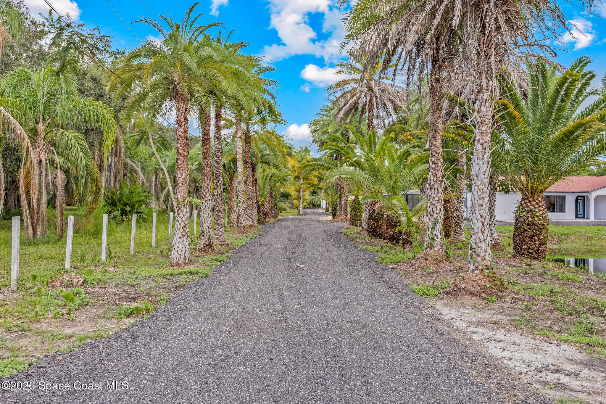 305 W Crisafulli Road