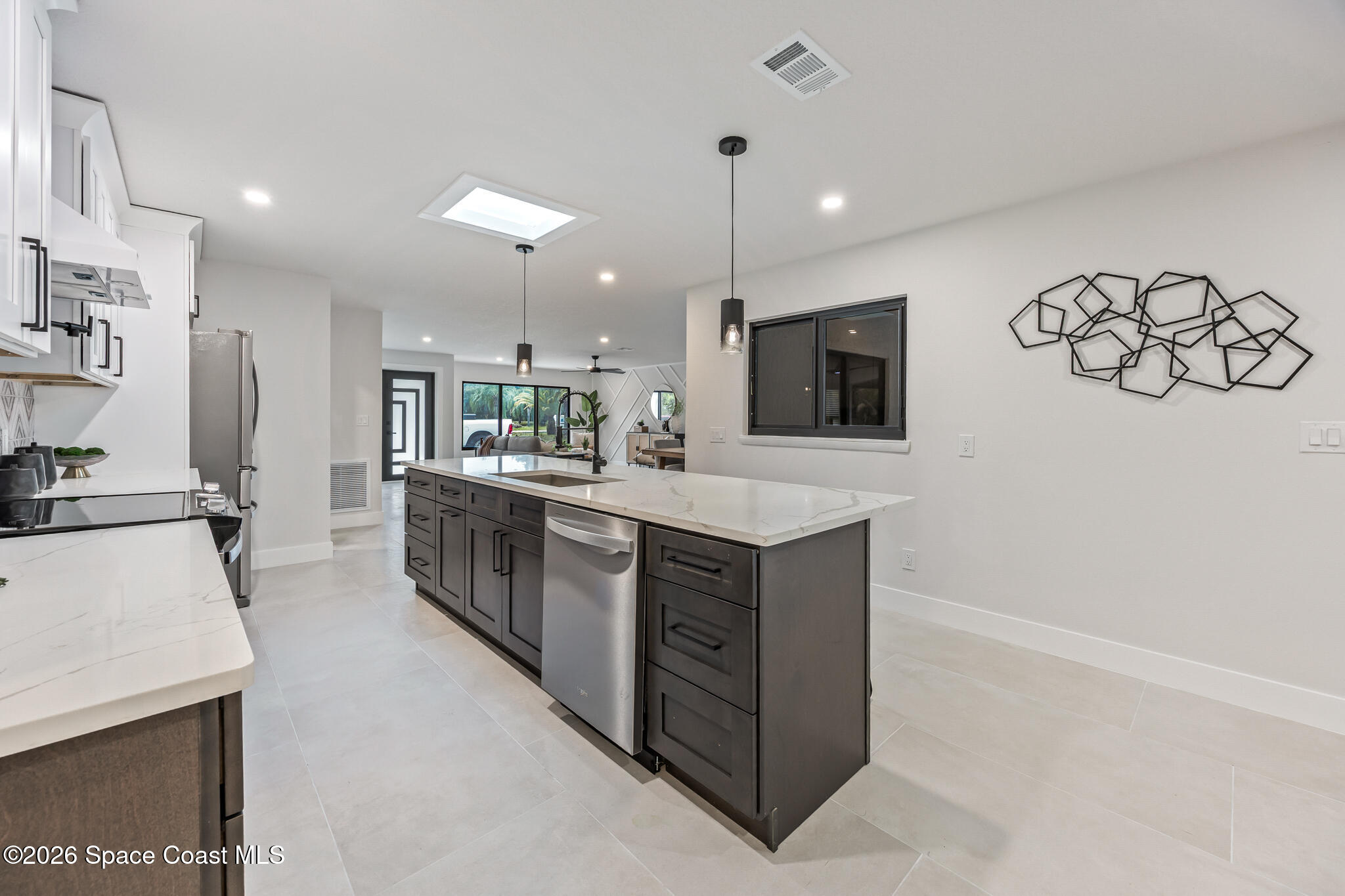 305 W Crisafulli Road