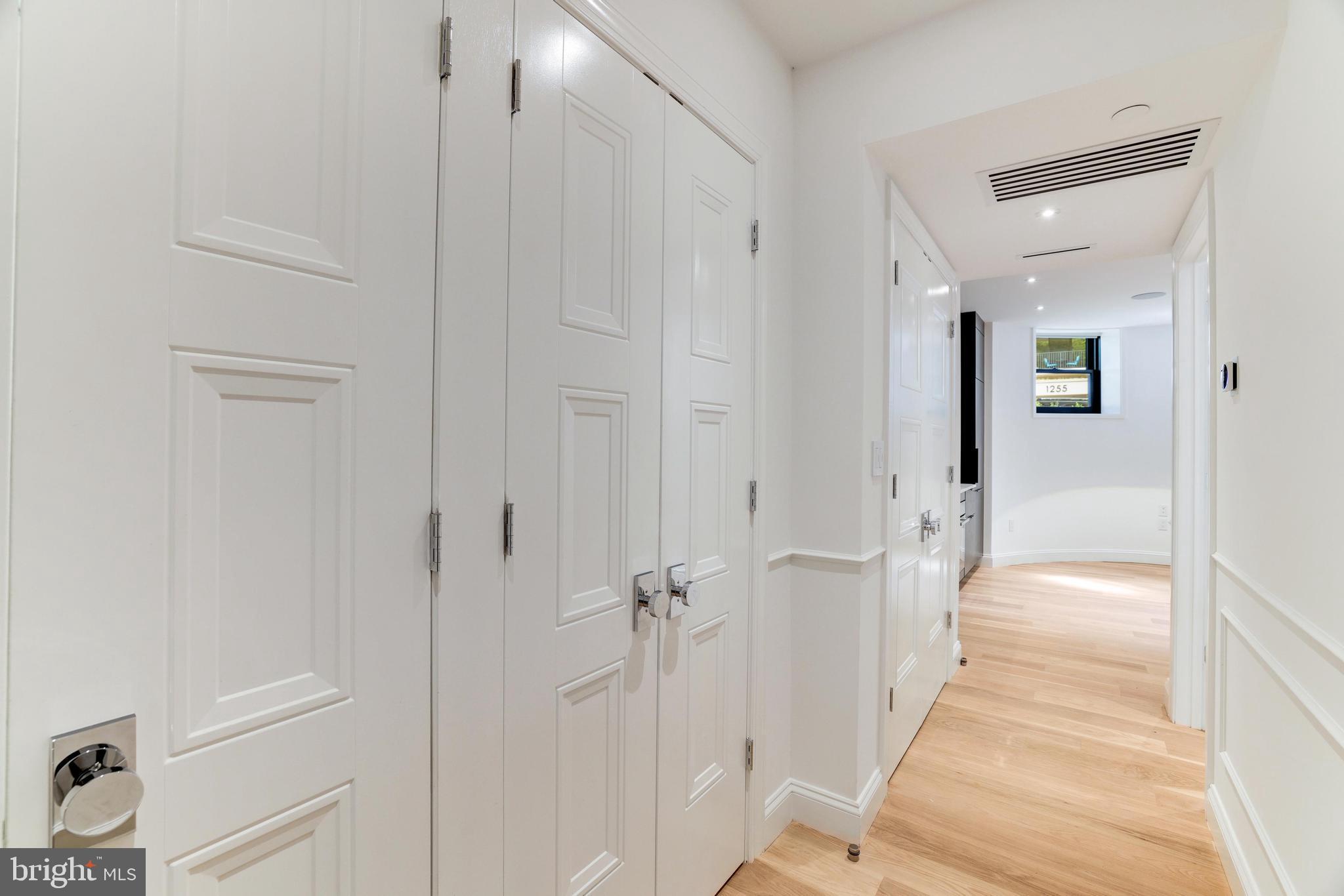 1262 NEW HAMPSHIRE AVENUE NW Unit: 102