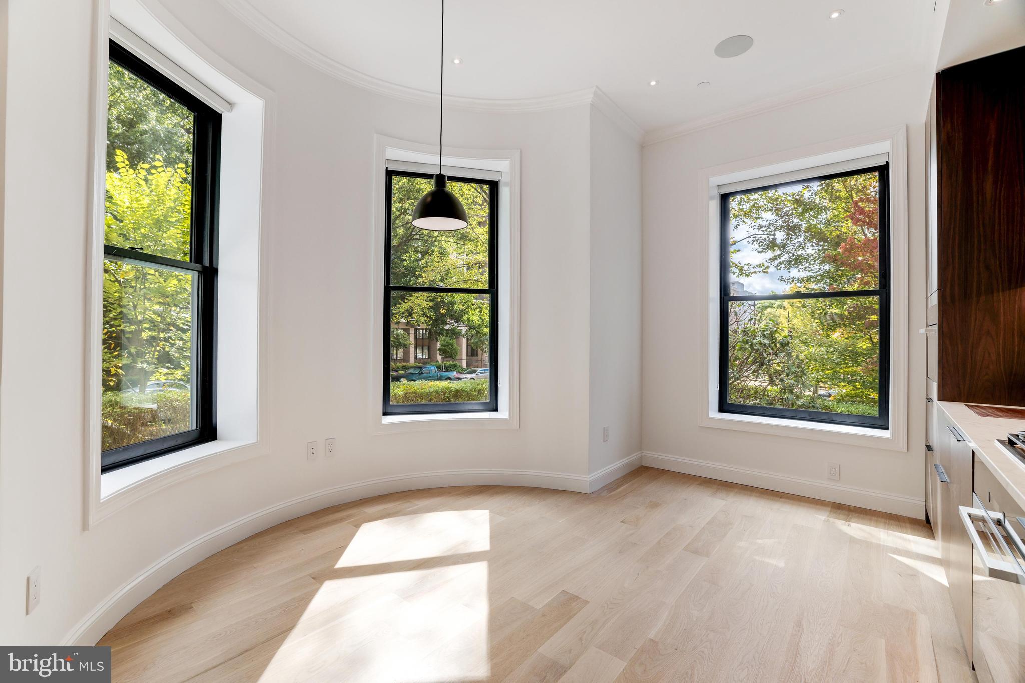 1262 NEW HAMPSHIRE AVENUE NW Unit: 201