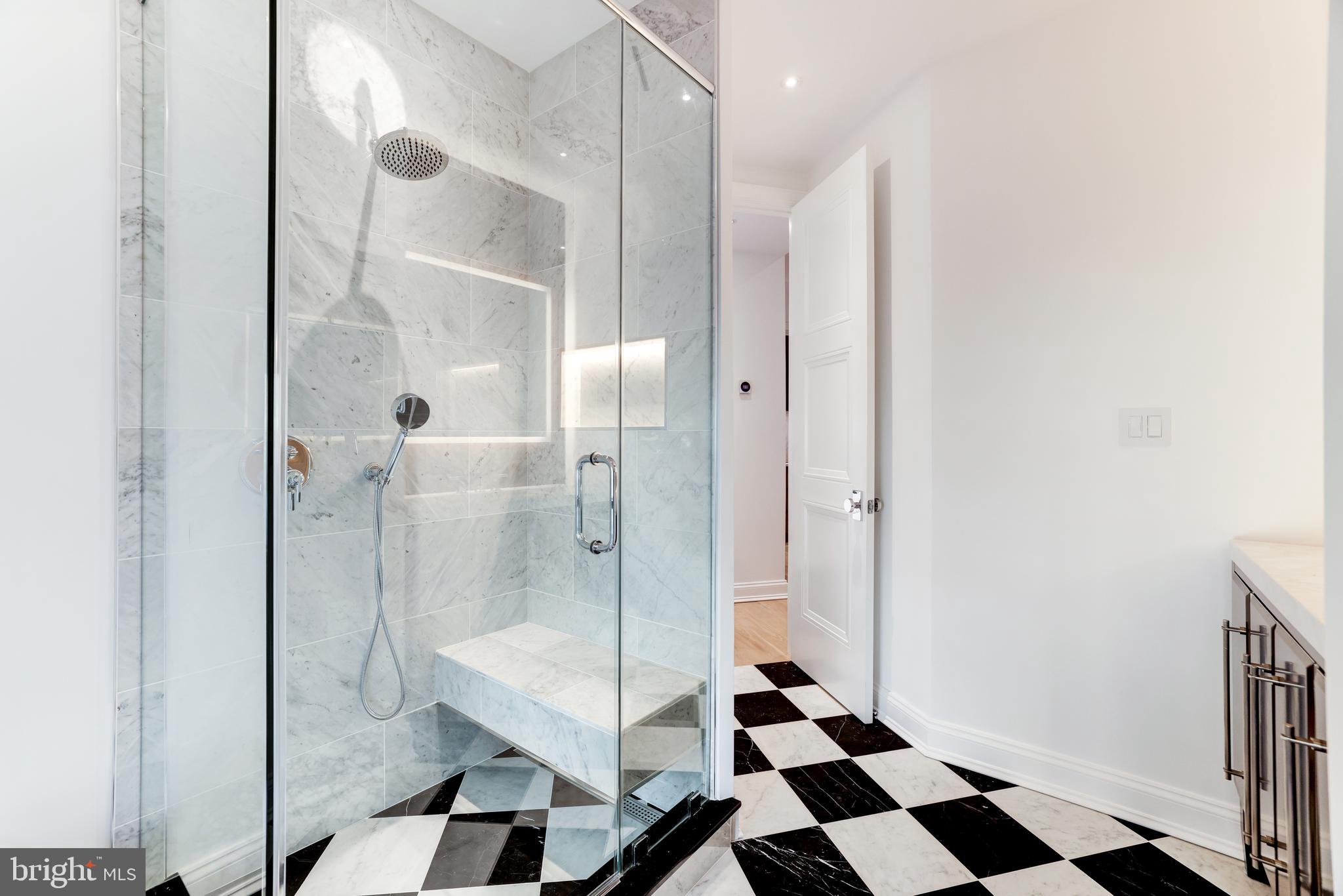 1262 New Hampshire AVENUE NW Unit: 4