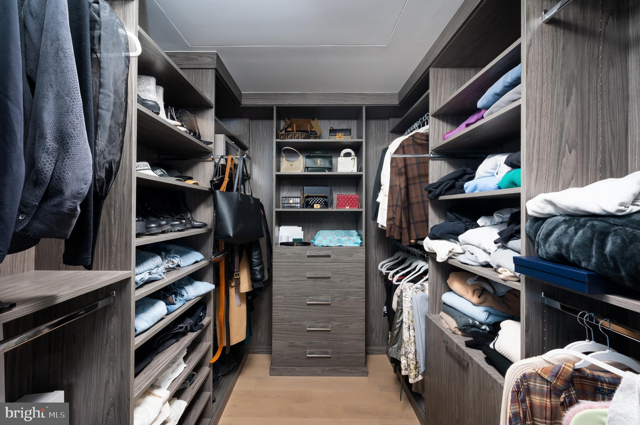 2501 M St NW Unit: 202