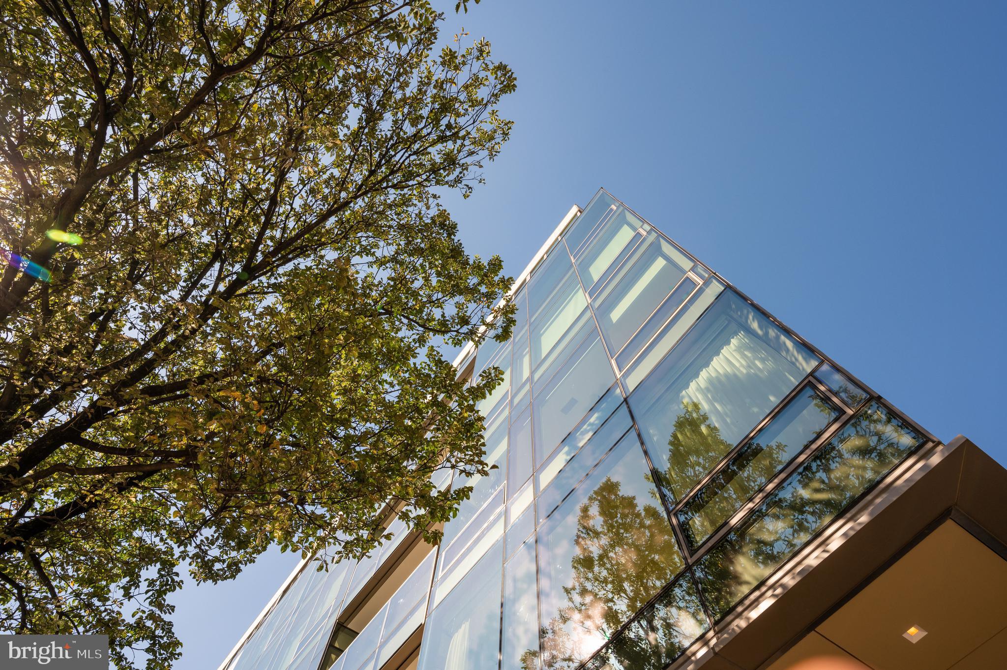 2501 M St NW Unit: 202