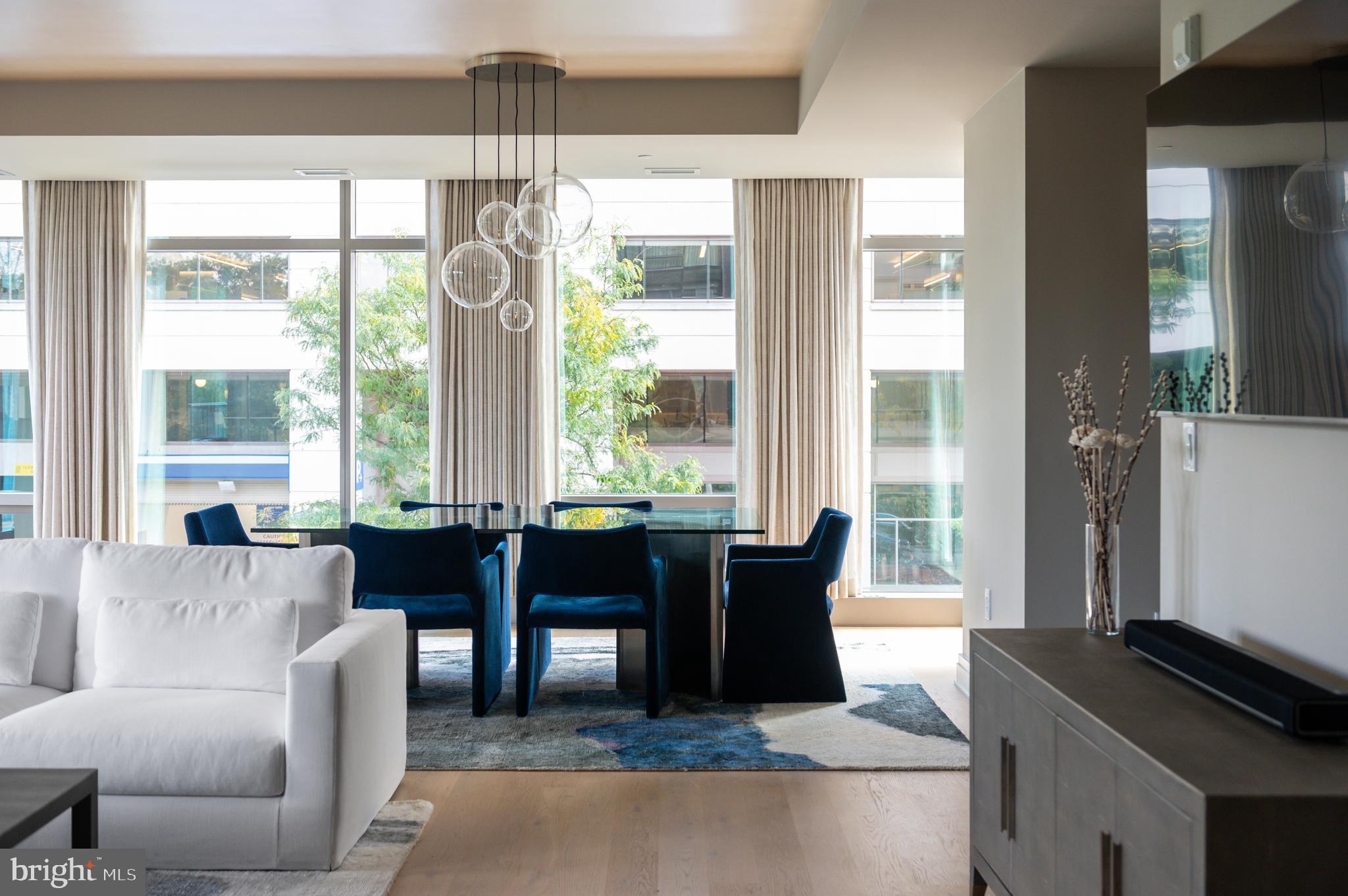 2501 M St NW Unit: 202