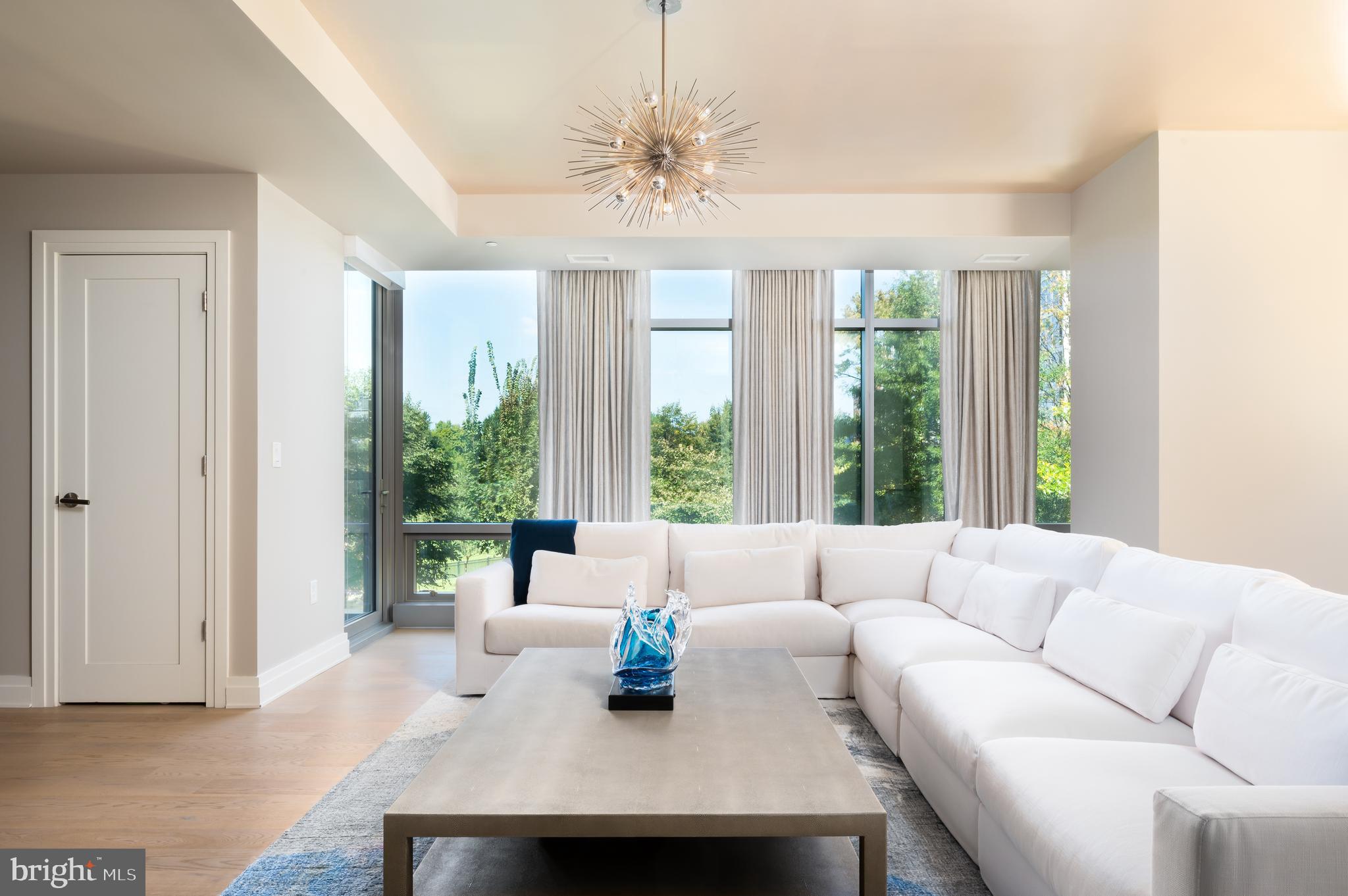 2501 M St NW Unit: 202