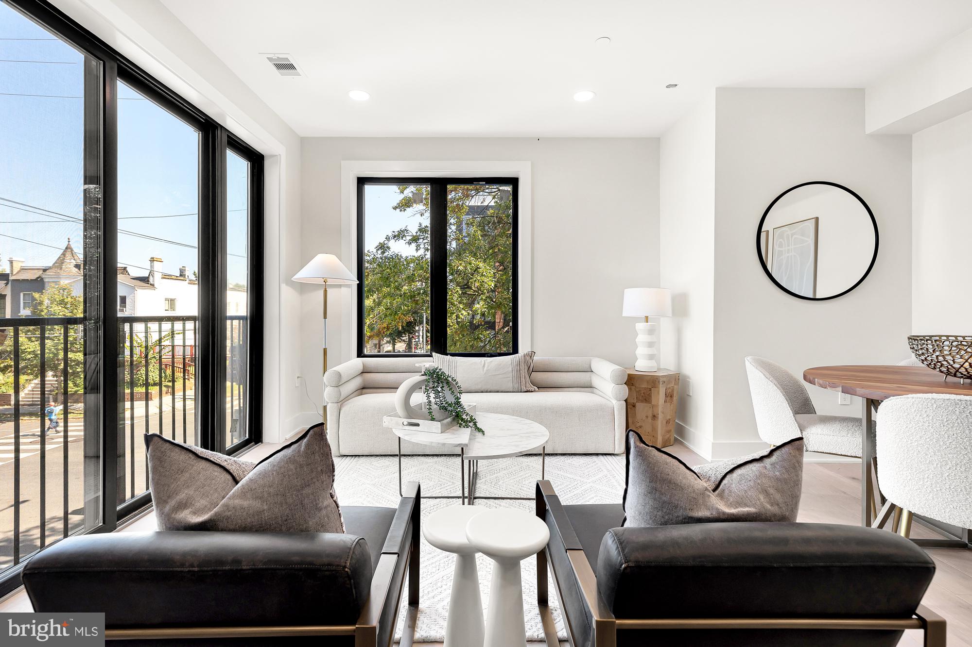 3934 14th STREET NW Unit: 202