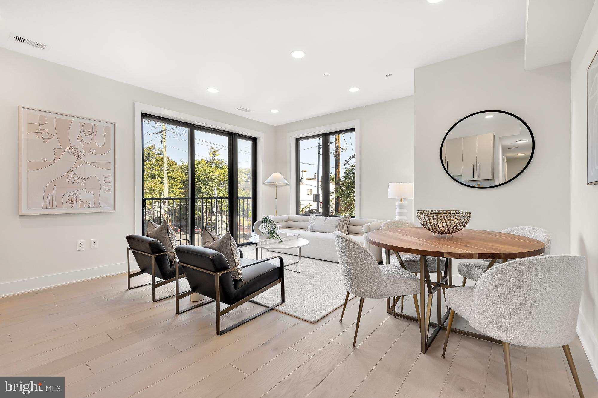 3934 14th STREET NW Unit: 202