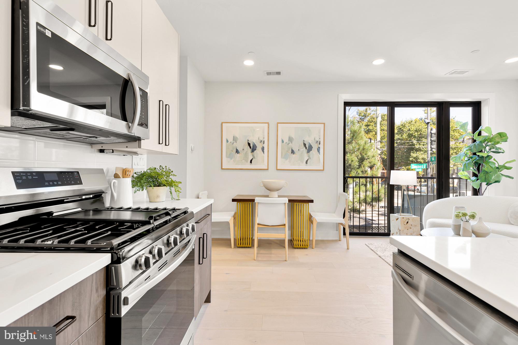 3934 14th STREET NW Unit: 303