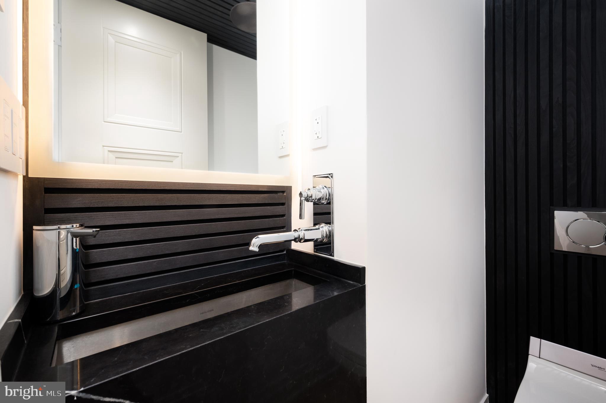 1204 Q Street NW Unit: PENT HOUSE
