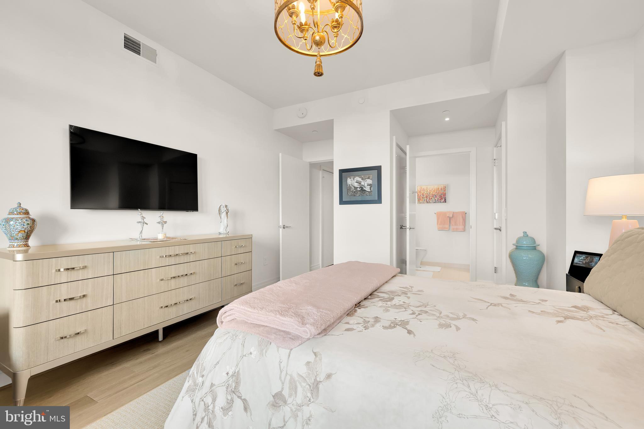 810 O St NW #502