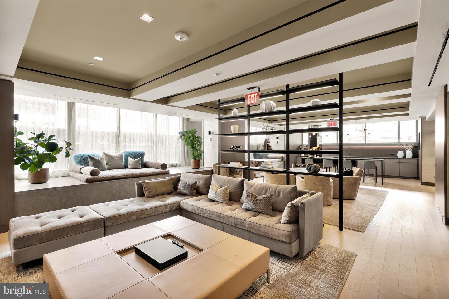 2501 M St NW #406