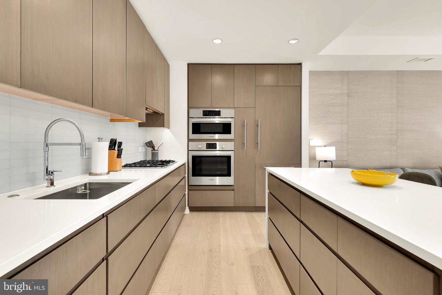 2501 M St NW #406
