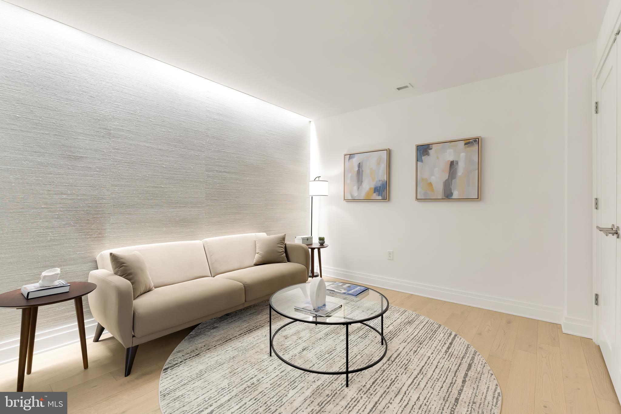2501 M St NW #406