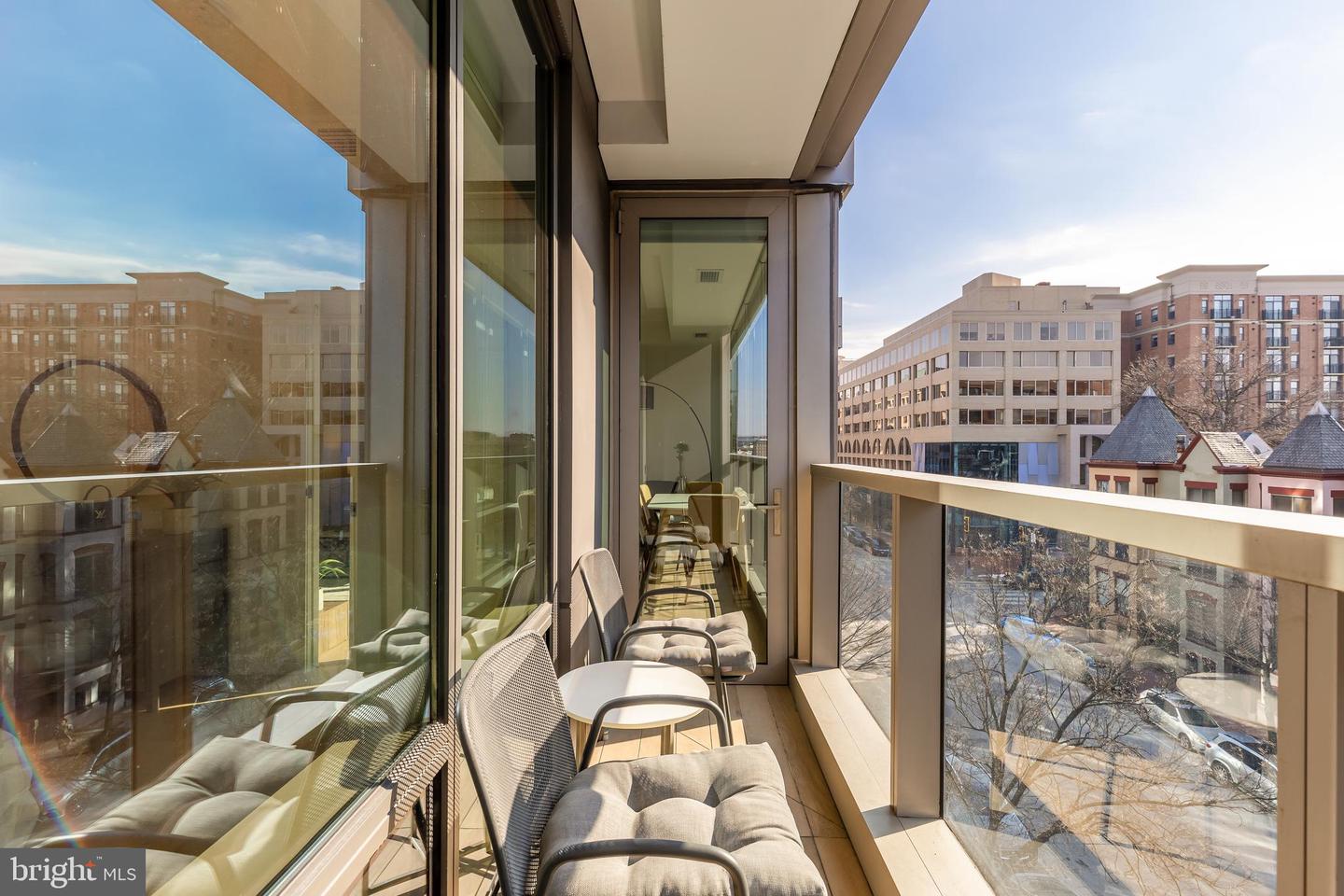 2501 M St NW #406