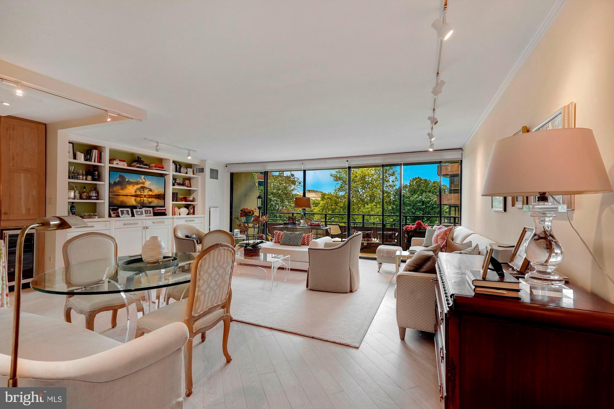 2555 Pennsylvania Ave NW #411