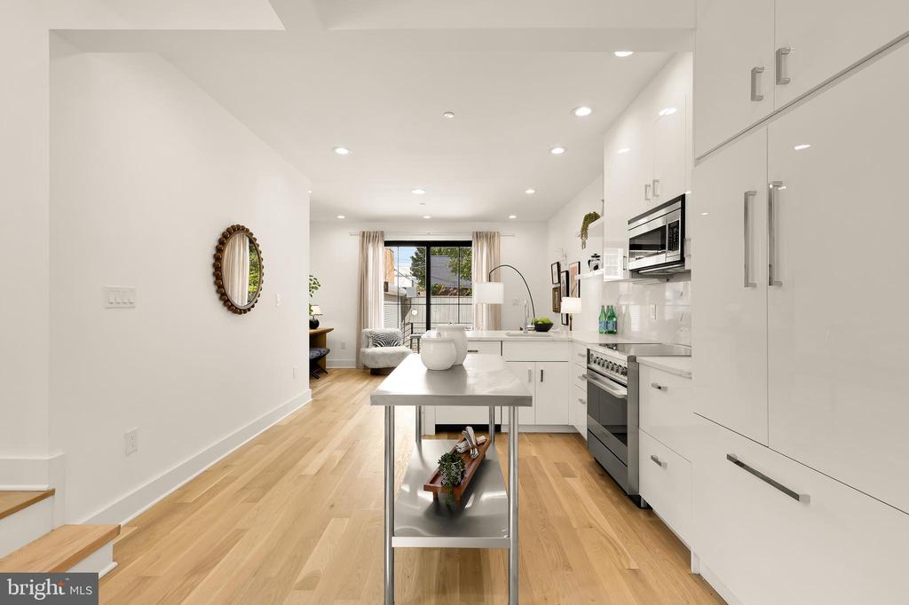 1205 10TH STREET NW A
