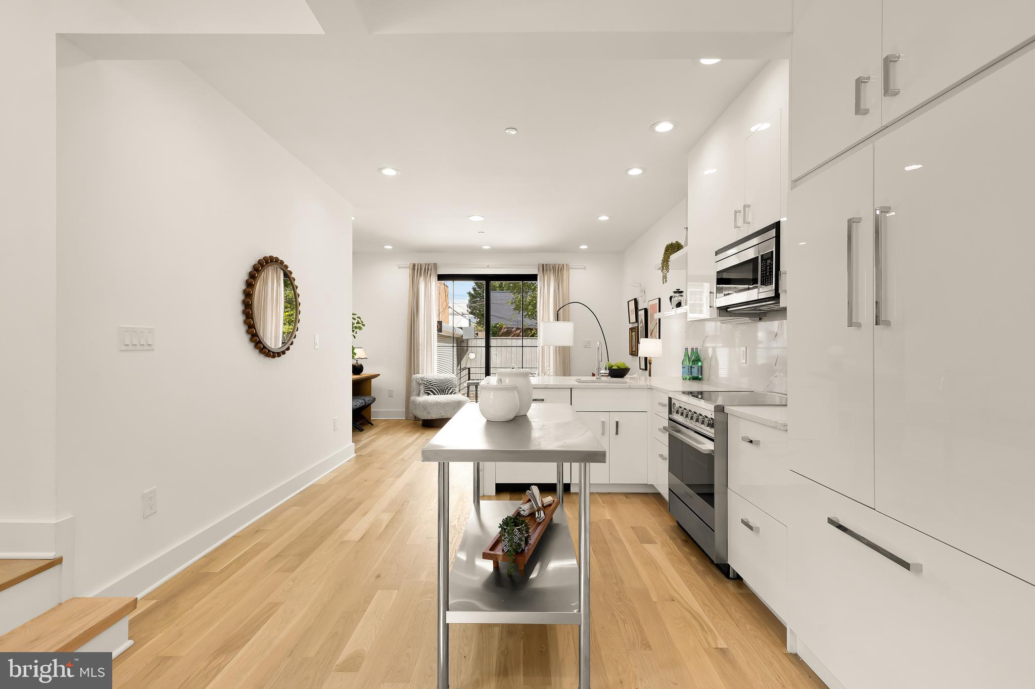 1205 10TH STREET NW A