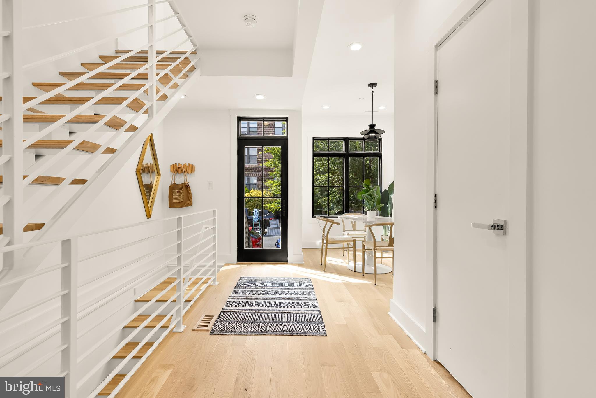 1205 10TH STREET NW B