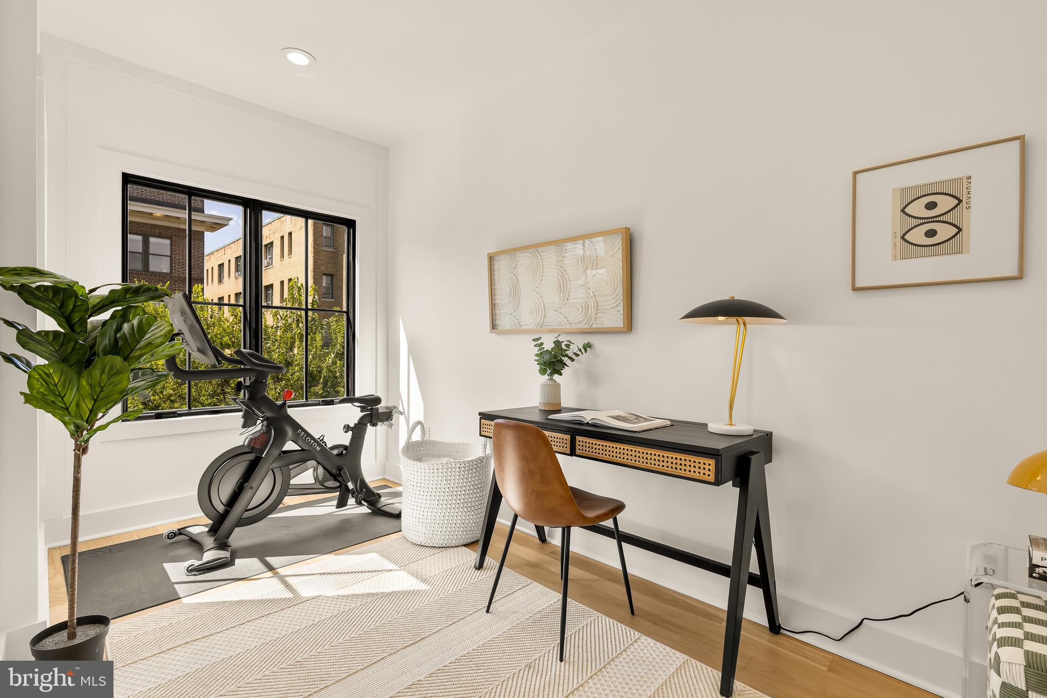 1205 10TH STREET NW B