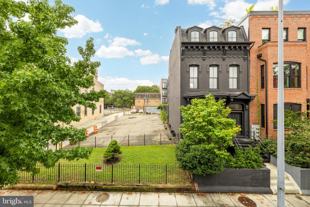 1314 10TH STREET NW