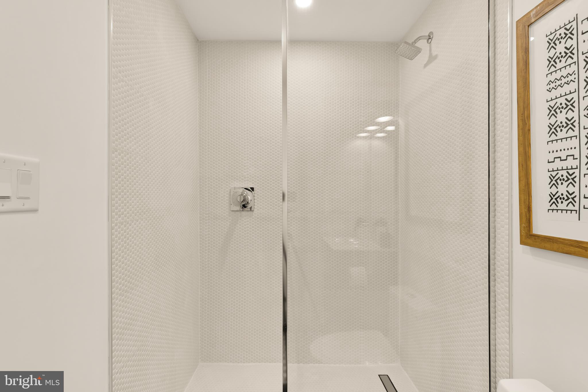 1205 10TH STREET NW B