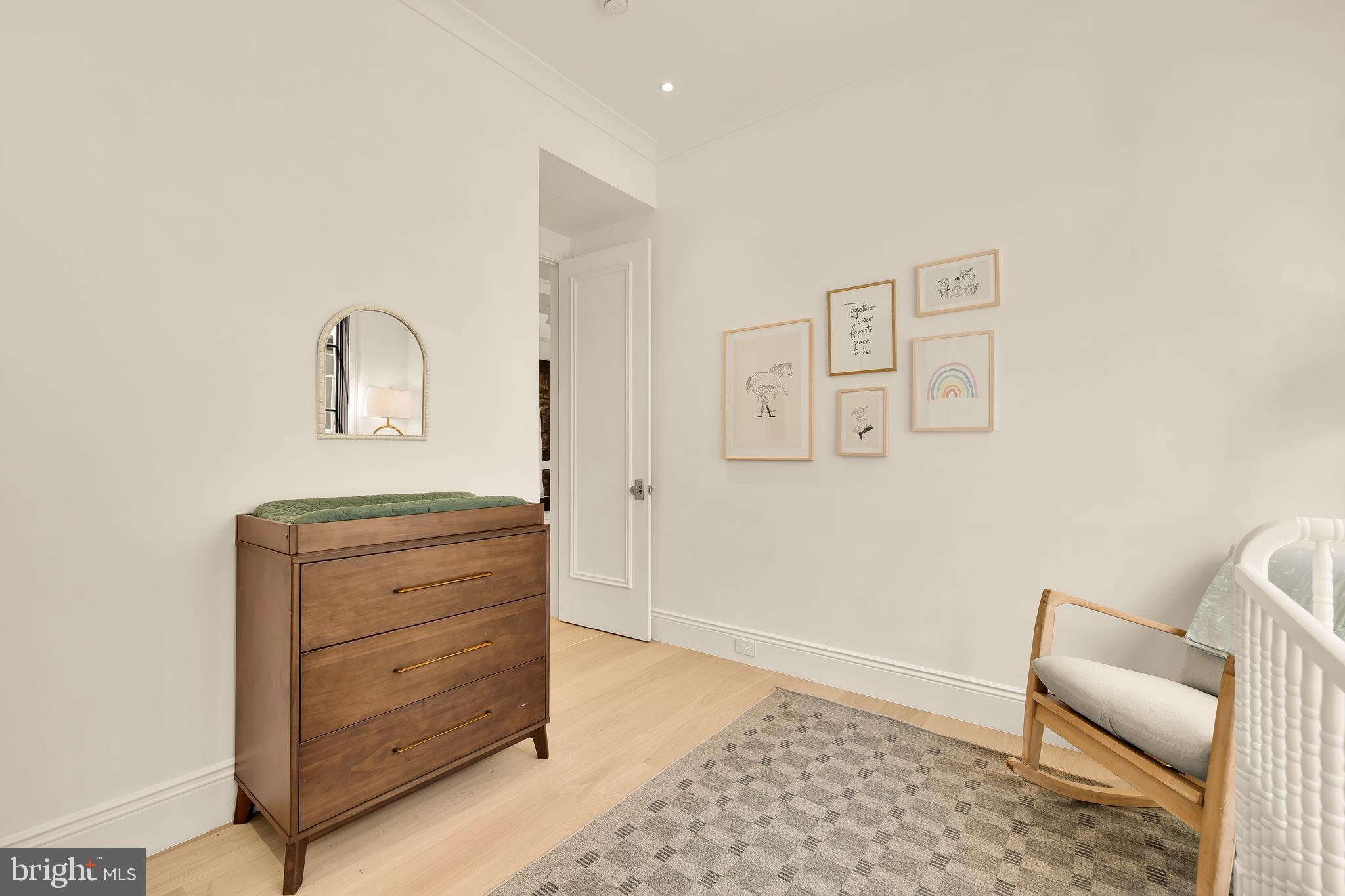 5122 CATHEDRAL AVENUE NW