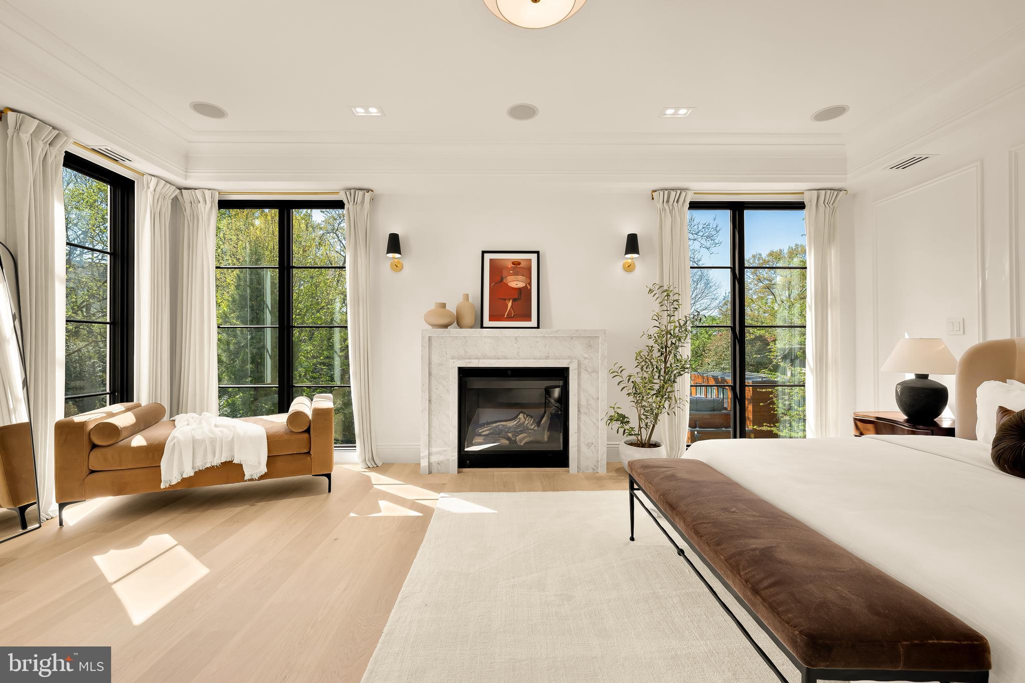 5122 CATHEDRAL AVENUE NW