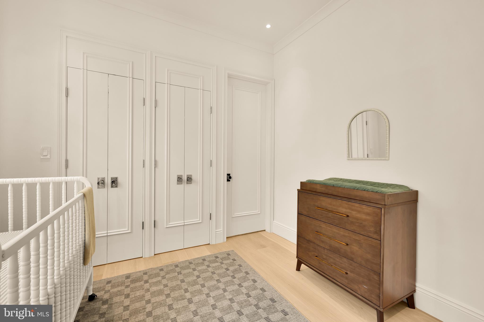 5122 CATHEDRAL AVENUE NW