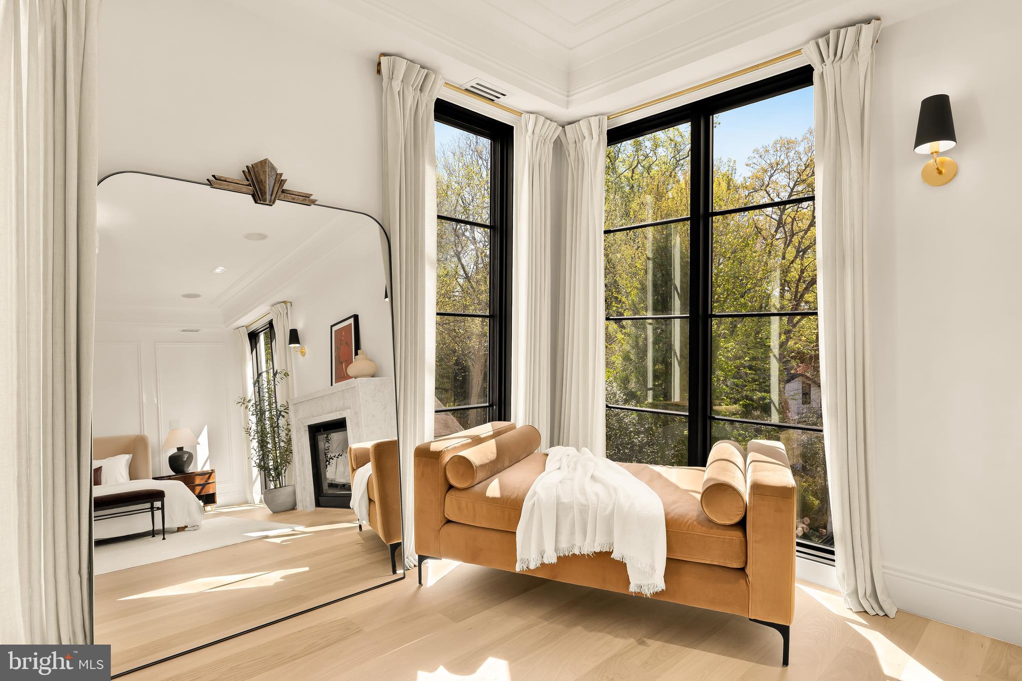 5122 CATHEDRAL AVENUE NW