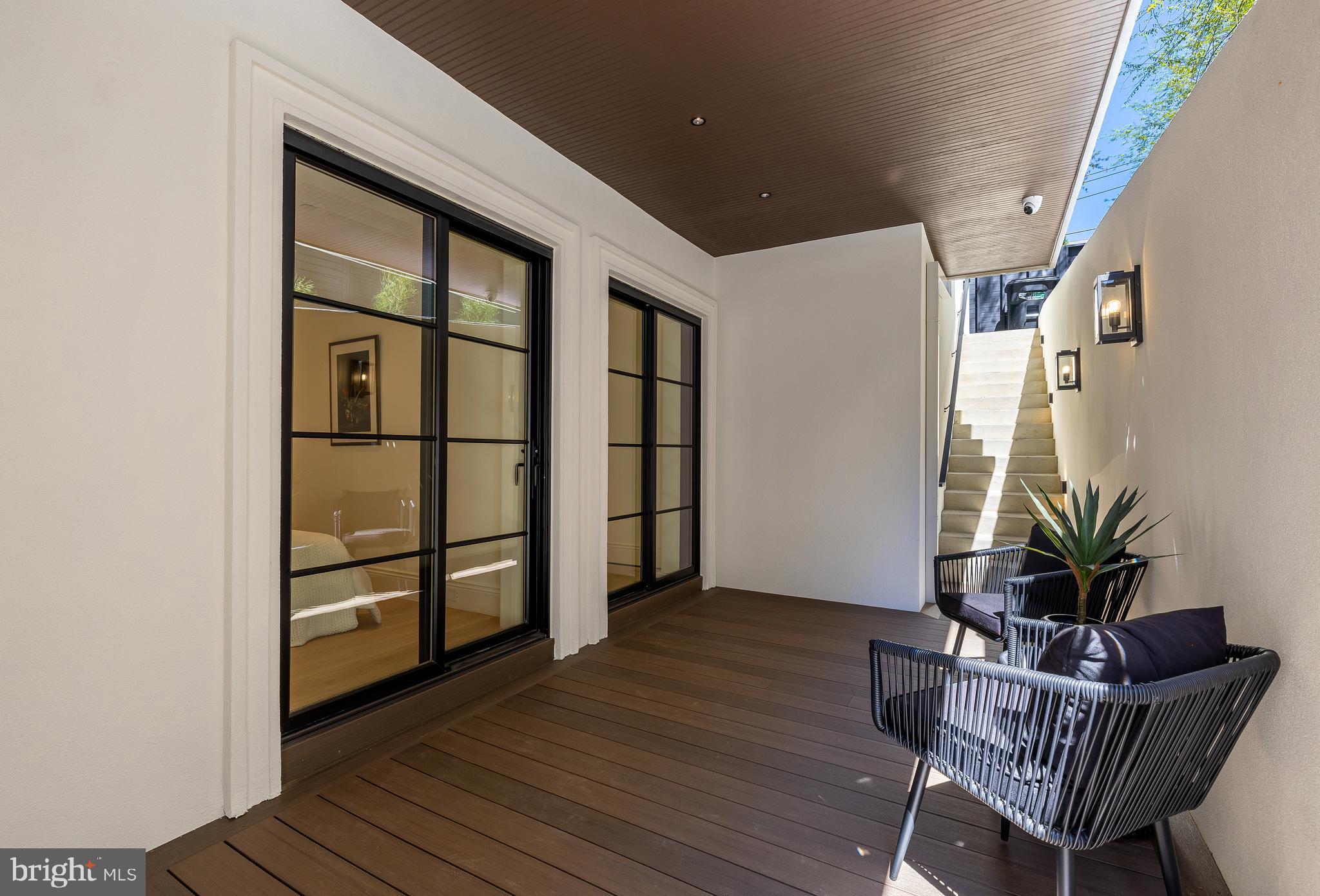 5122 CATHEDRAL AVENUE NW