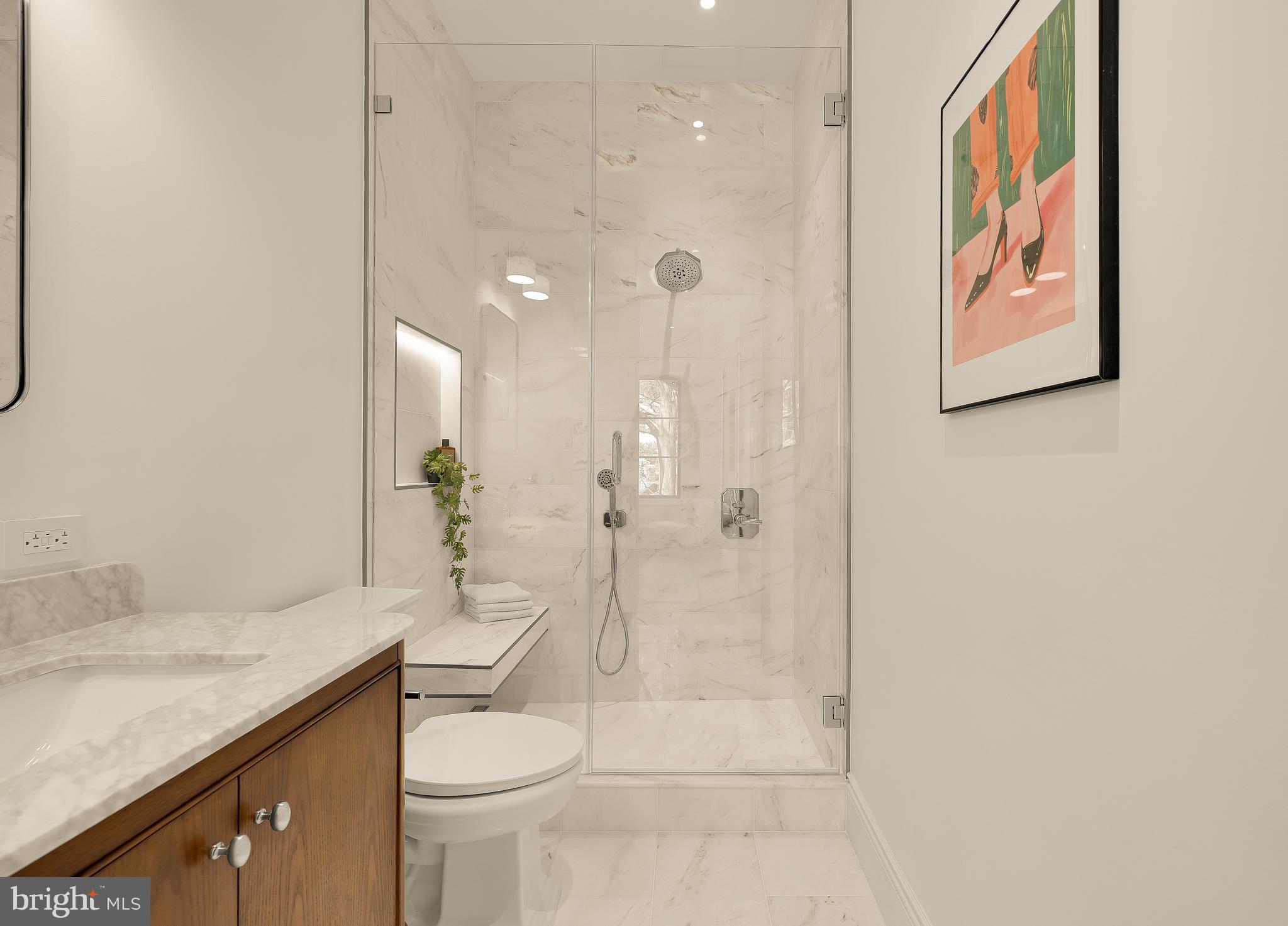 5122 CATHEDRAL AVENUE NW