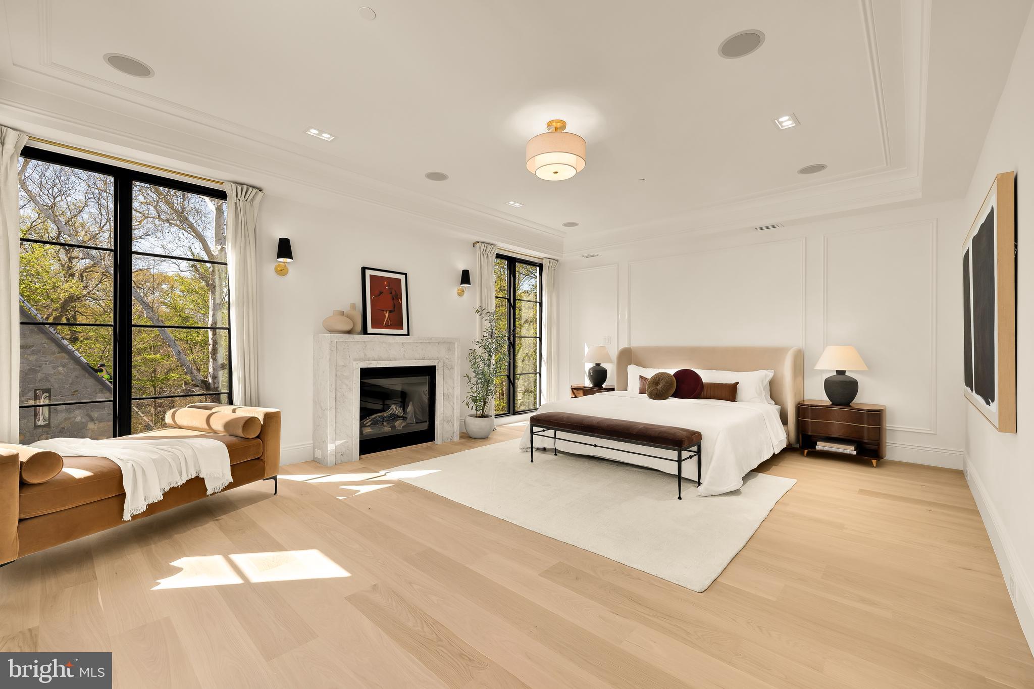 5122 CATHEDRAL AVENUE NW