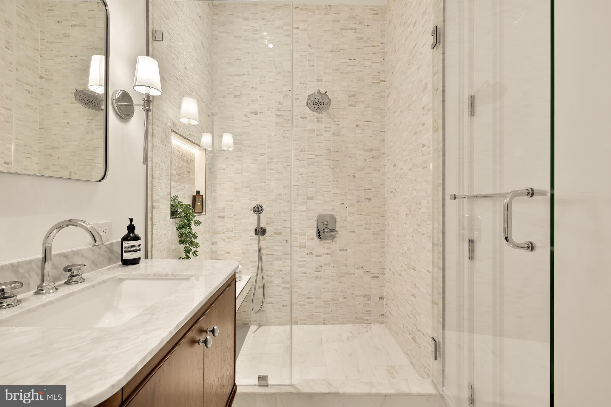 5122 CATHEDRAL AVENUE NW