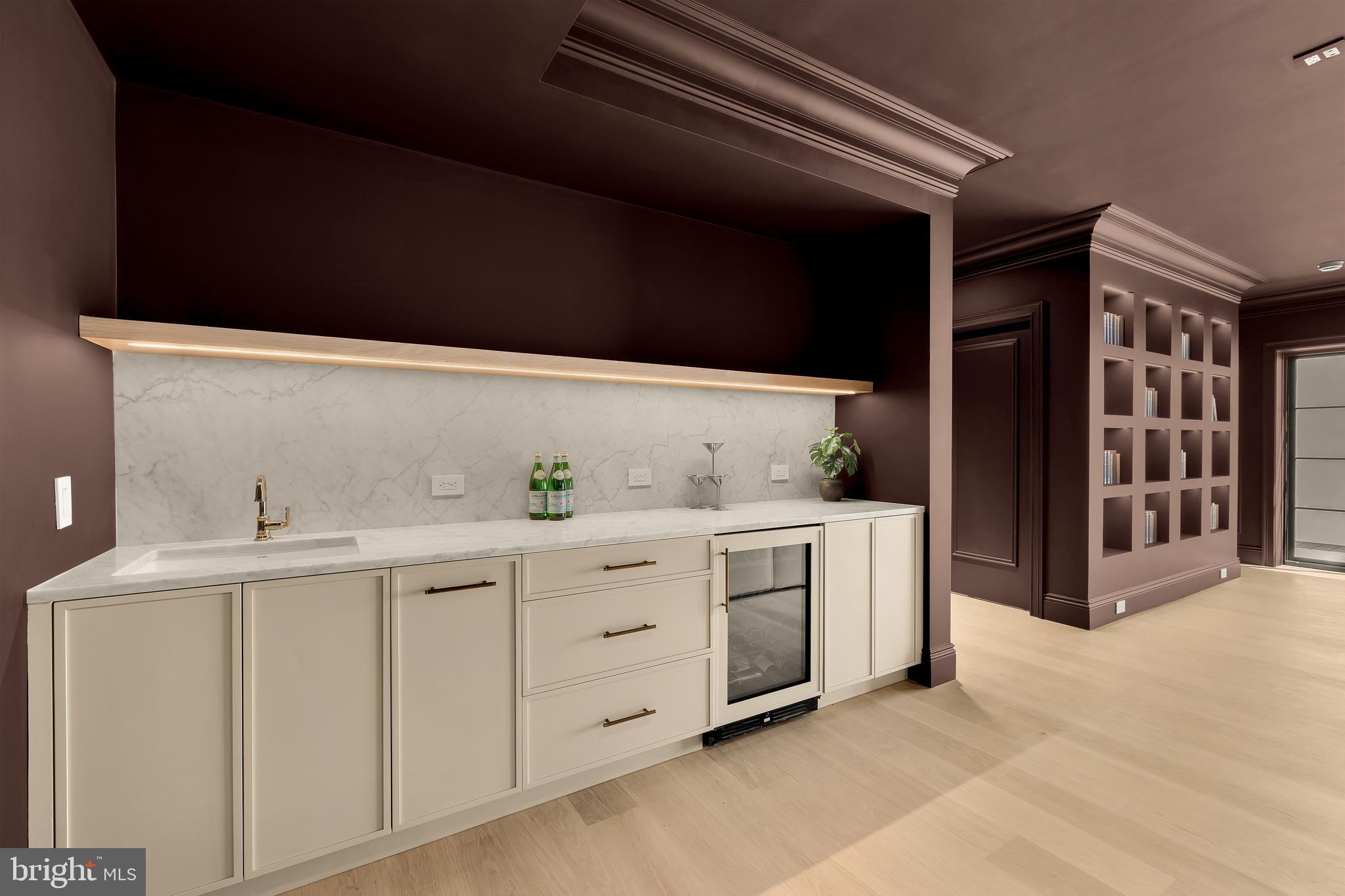 5122 CATHEDRAL AVENUE NW