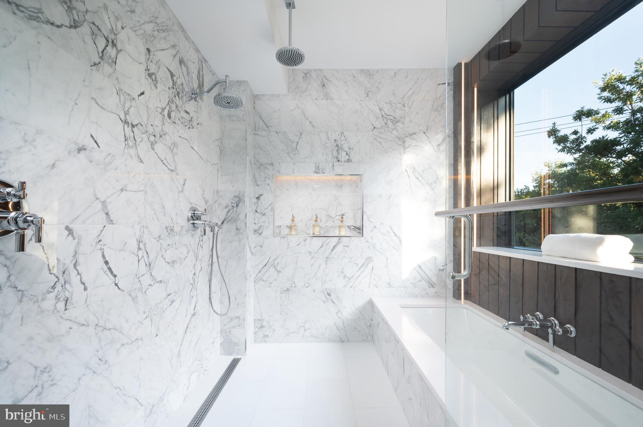 3302 CLEVELAND AVENUE NW