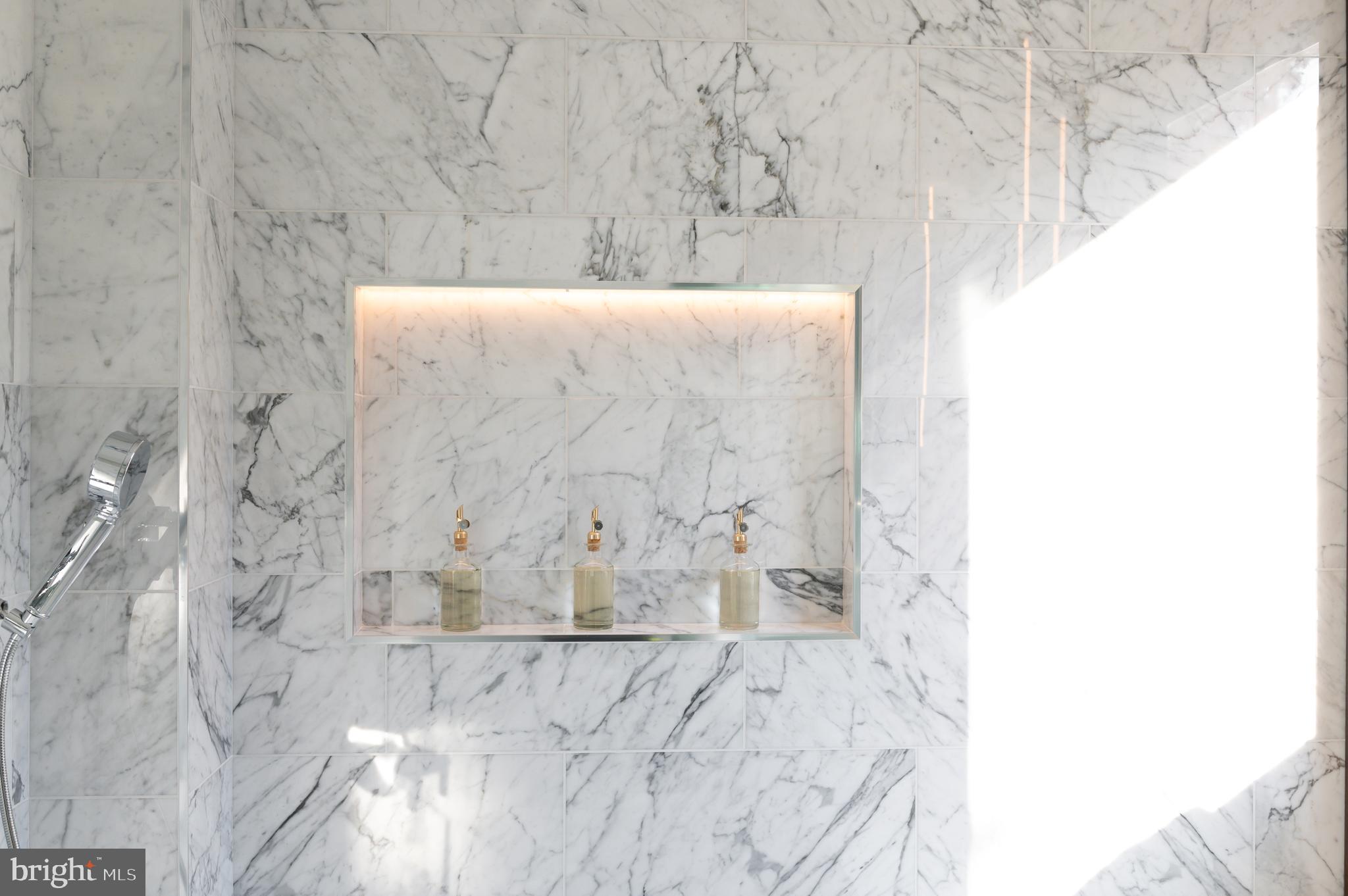 3302 CLEVELAND AVENUE NW